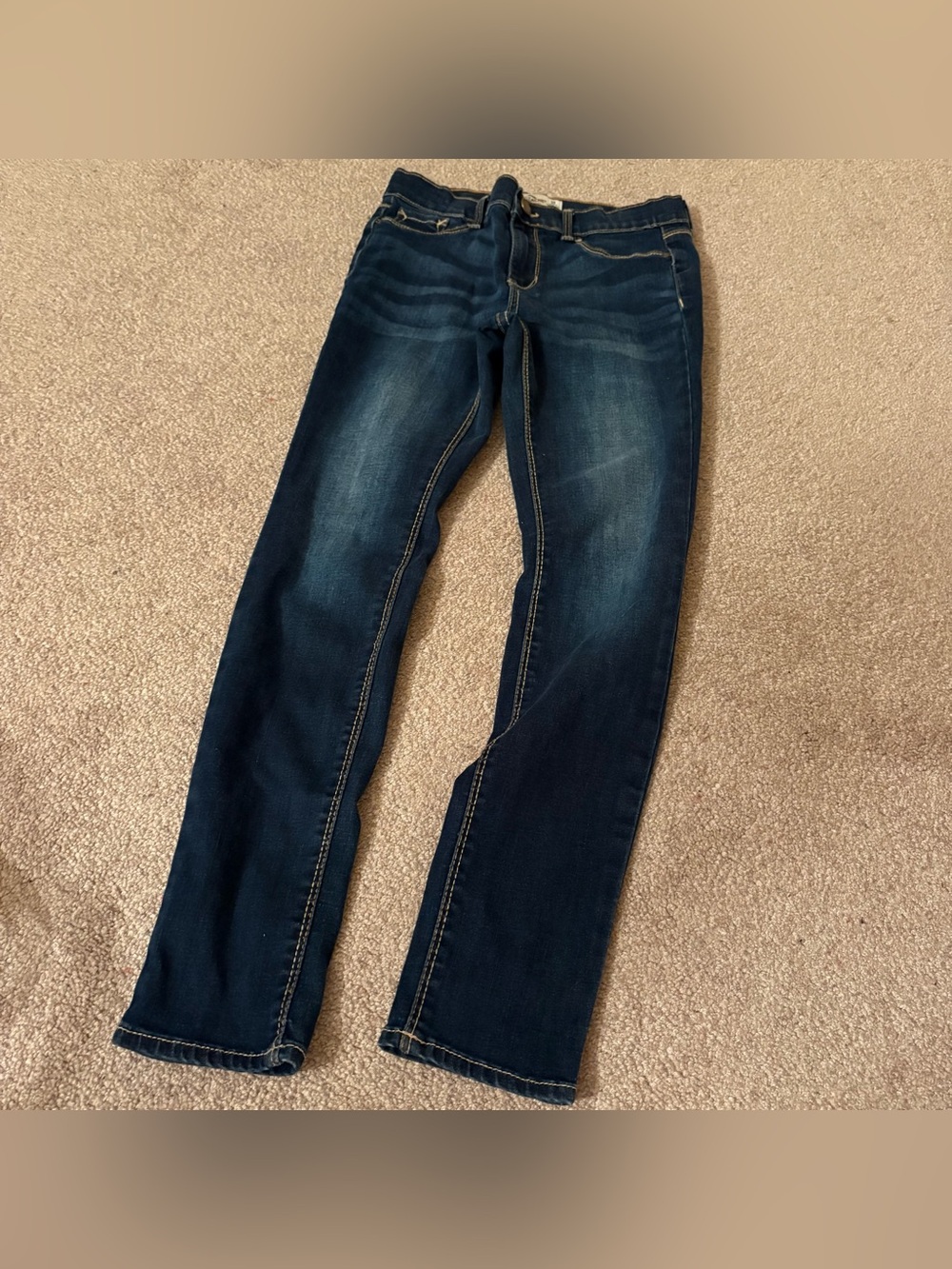 Jordache girls size 10 Dark Wash super skinny Jeans - Blue